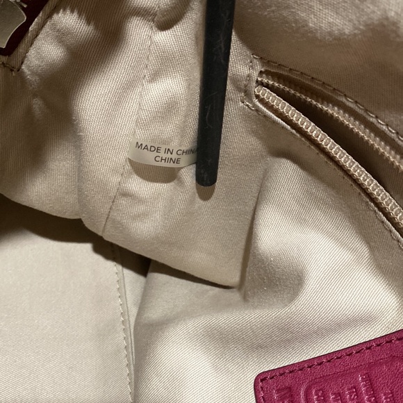 COACH (No. C1373-25807) Legacy “Haley” 2-Tone (Tan/Burgundy) Large Satchel - Picture 15 of 16